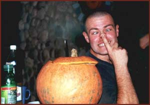 Autor zupy - Miko�aj z Zawiercia, wraz z waz�